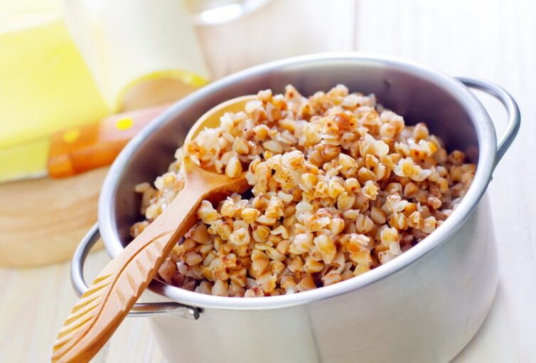 portion of stewed buckwheat on a diet